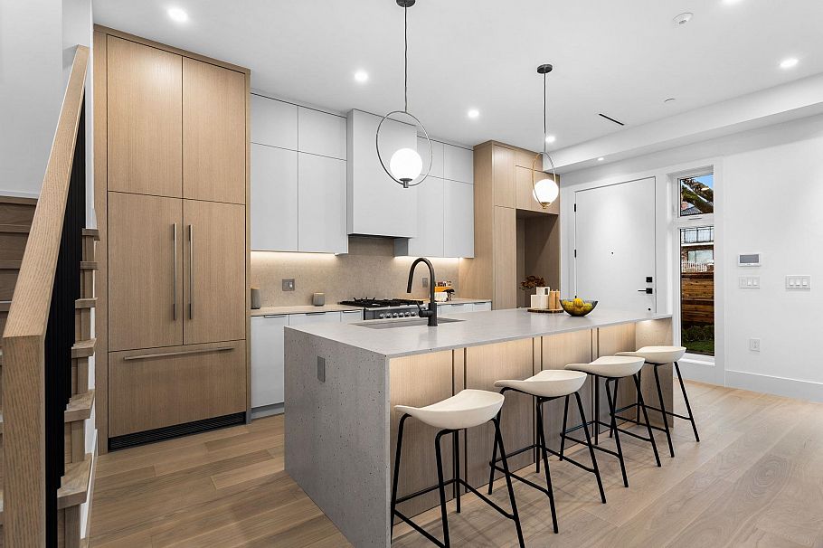 1 3275 Graveley Street Vancouver, BC - 10