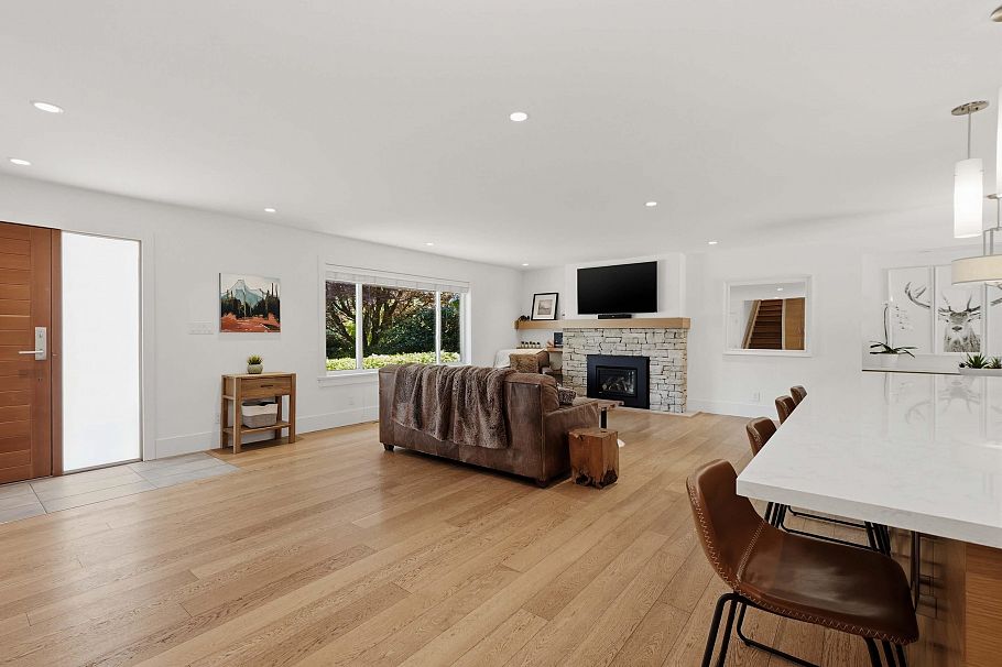 2708 Byron Road North Vancouver, BC - 13