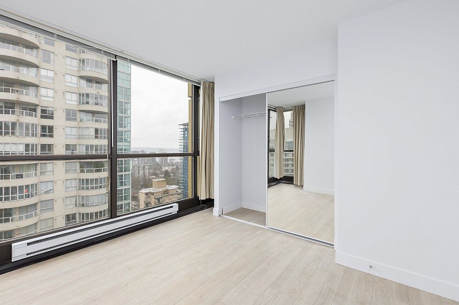 2905 1331 Alberni Street Vancouver, BC - 12