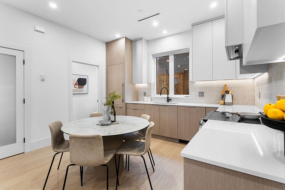 3277 Graveley Street Vancouver, BC - 5