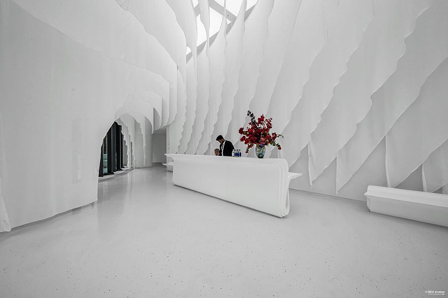 2207 1033 Nelson Street Vancouver, BC - 22