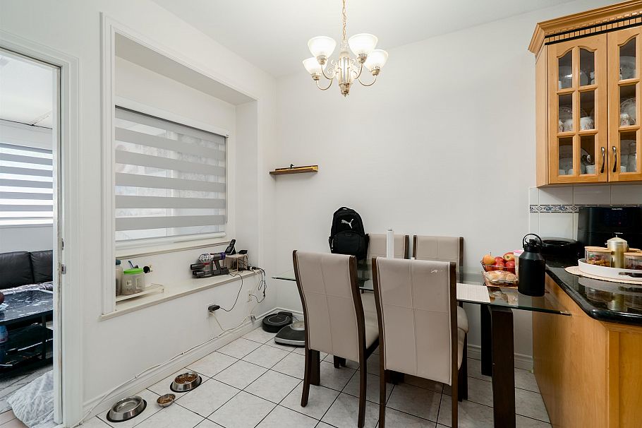 592 E 50th Avenue Vancouver, BC - 23