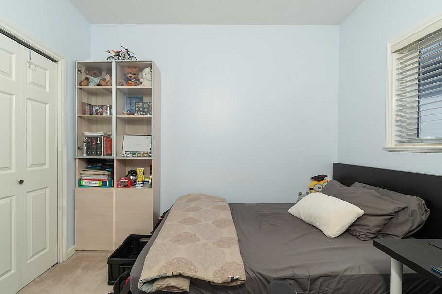 952 E 31st Avenue Vancouver, BC - 27