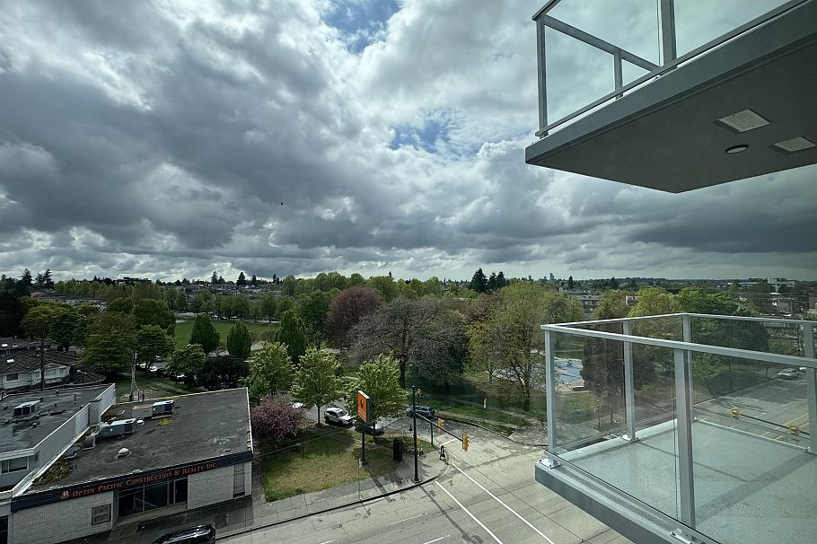 602 2729 Kingsway Vancouver, BC - 16