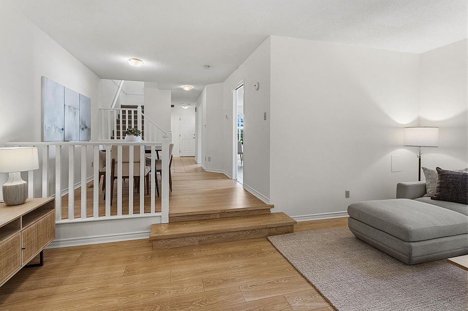 10 3939 Indian River Drive North Vancouver, BC - 4