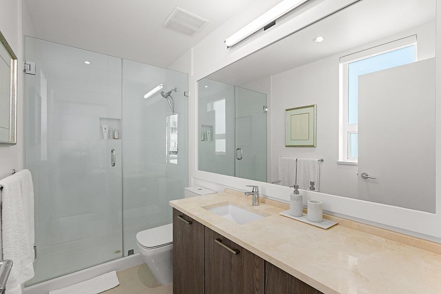 612 123 W 1st Street North Vancouver, BC - 15