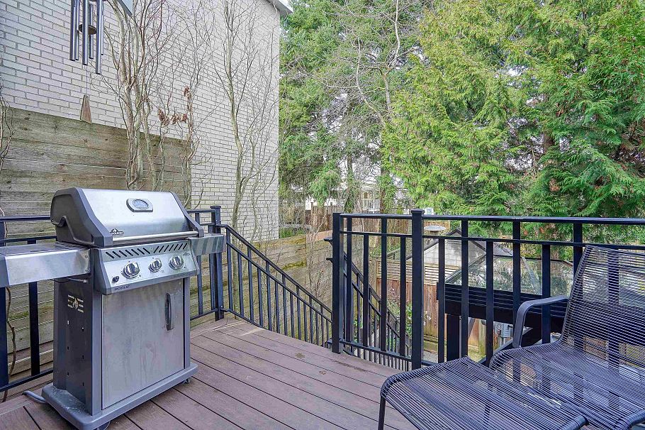 73 E 27th Avenue Vancouver, BC - 23