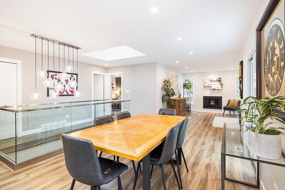 2511 Boswell Avenue North Vancouver, BC - 4