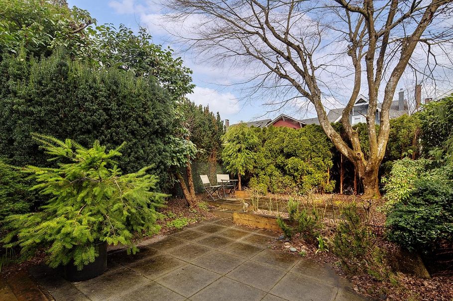 3542 W 2nd Avenue Vancouver, BC - 29