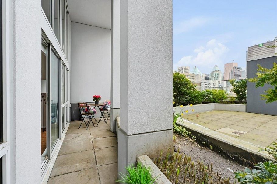 512 933 Seymour Street Vancouver, BC - 18