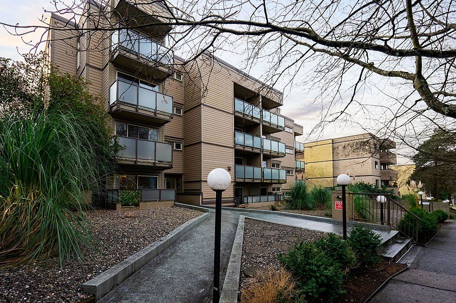 101 1864 Frances Street Vancouver, BC - 23