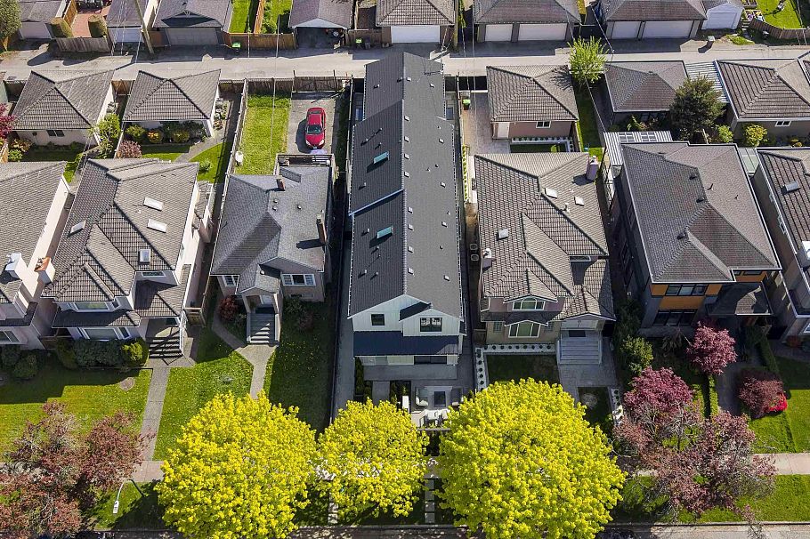 1 2848 W 19th Avenue Vancouver, BC - 24