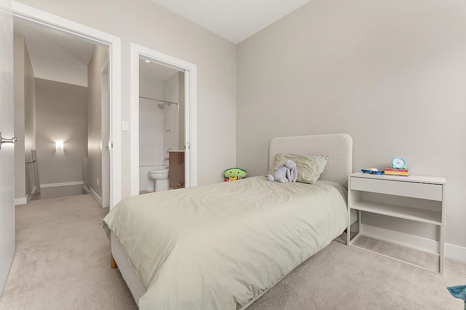 19 10133 River Drive Richmond, BC - 18