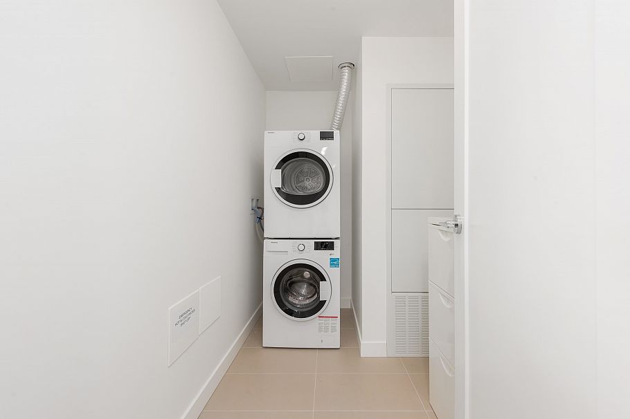 2004 5629 Birney Avenue Vancouver, BC - 18