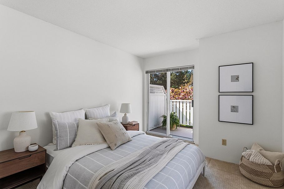 10 3939 Indian River Drive North Vancouver, BC - 20