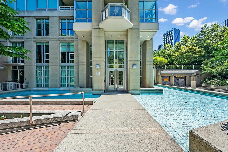 1202 1005 Beach Avenue Vancouver, BC - 39