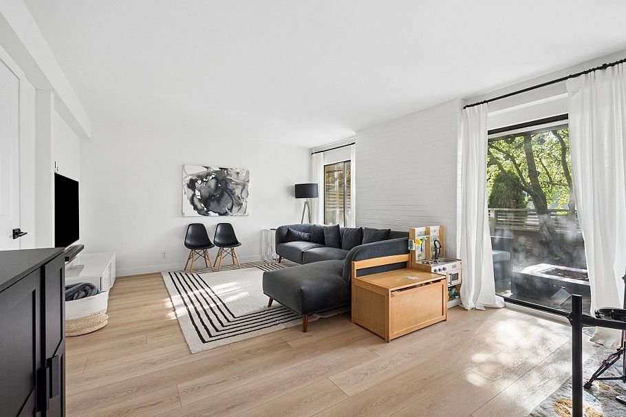 3951 Springtree Drive Vancouver, BC - 30