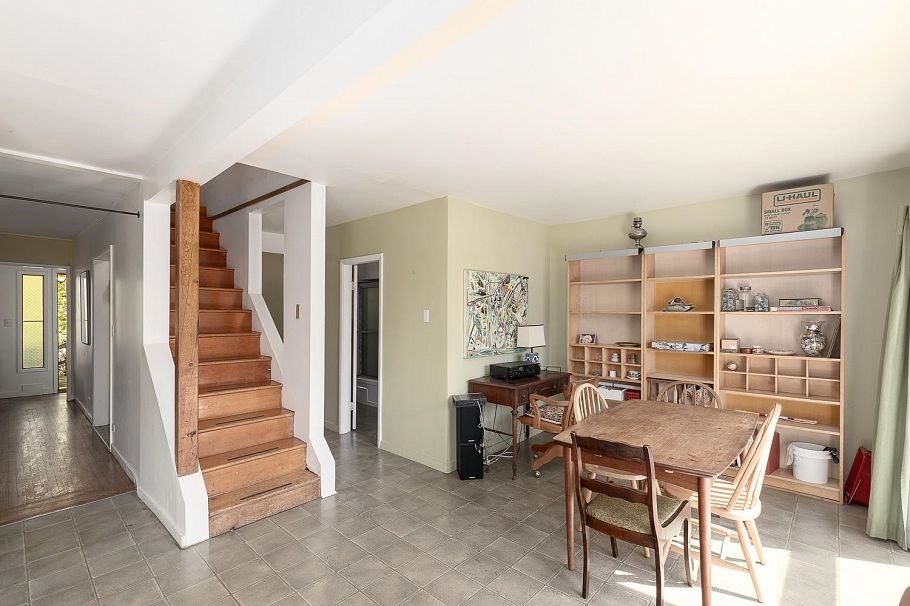 2002 E 13th Avenue Vancouver, BC - 16