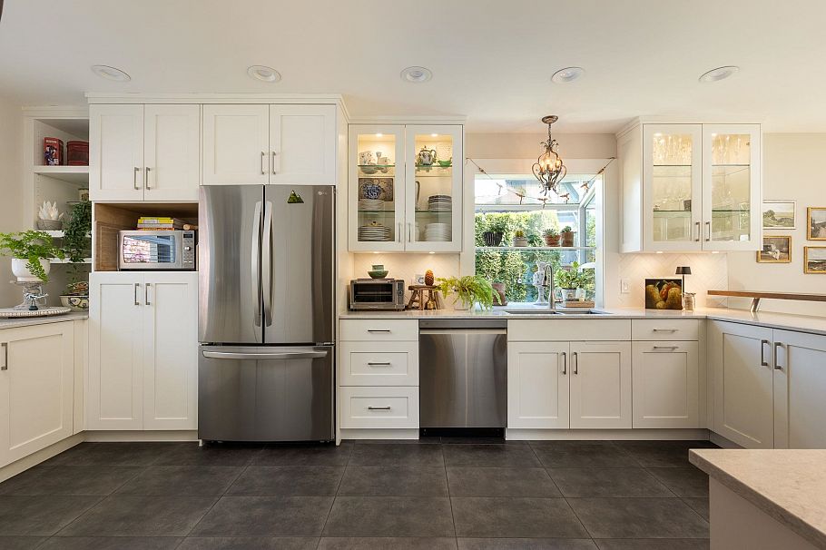 3665 Rutherford Crescent North Vancouver, BC - 3