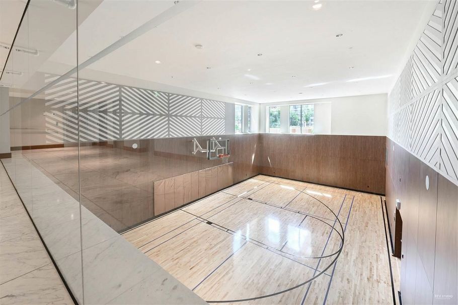 601 8800 Hazelbridge Way Richmond, BC - 21