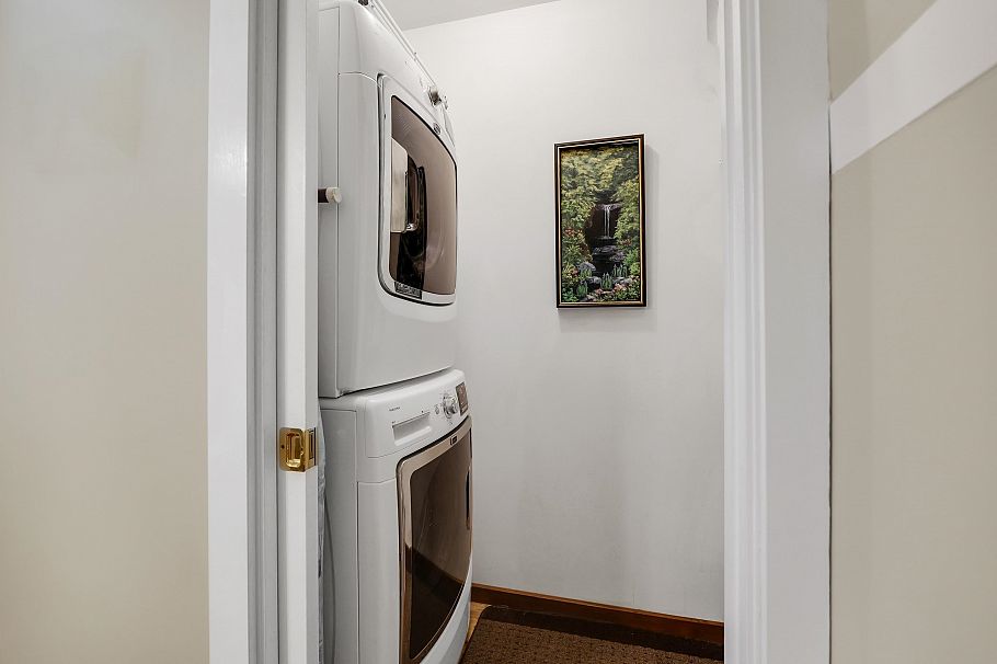 1509 Mahon Avenue North Vancouver, BC - 12