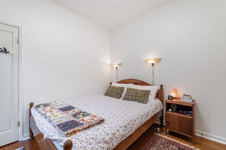 1752 E 4th Avenue Vancouver, BC - 15