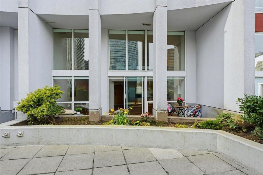 512 933 Seymour Street Vancouver, BC - 19