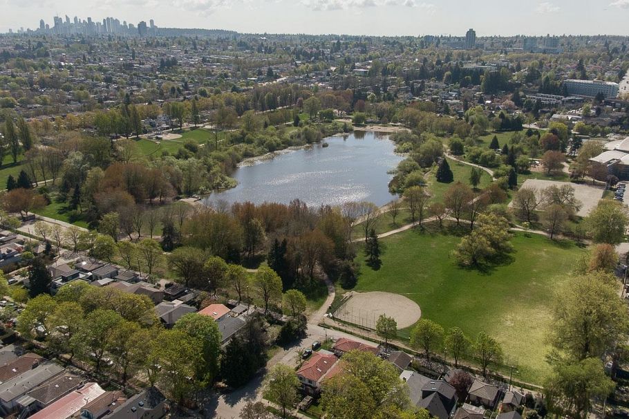 2002 E 13th Avenue Vancouver, BC - 7