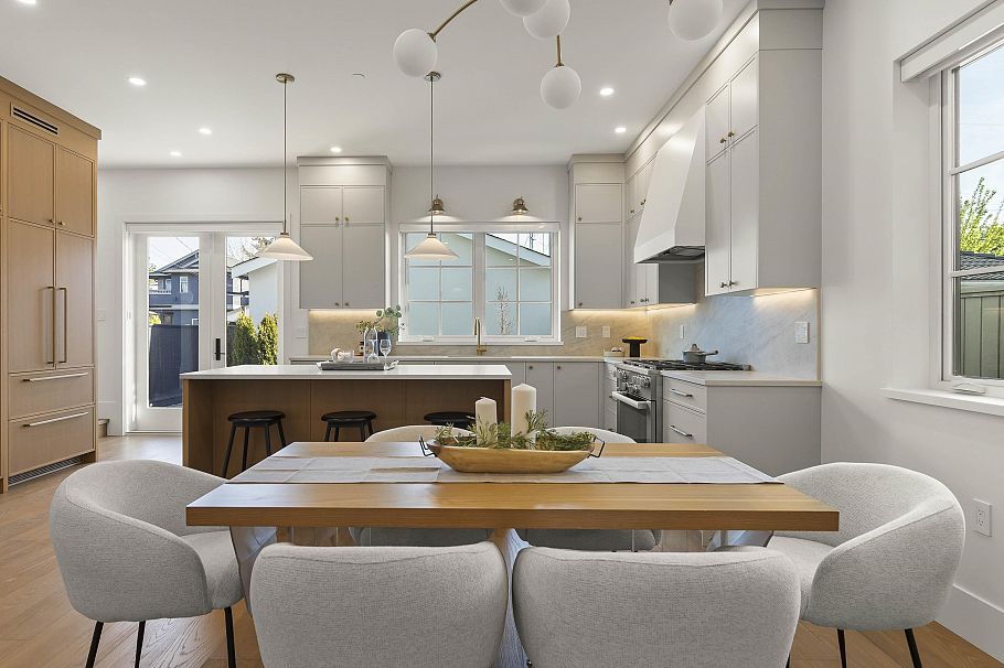 2 2848 W 19th Avenue Vancouver, BC - 3