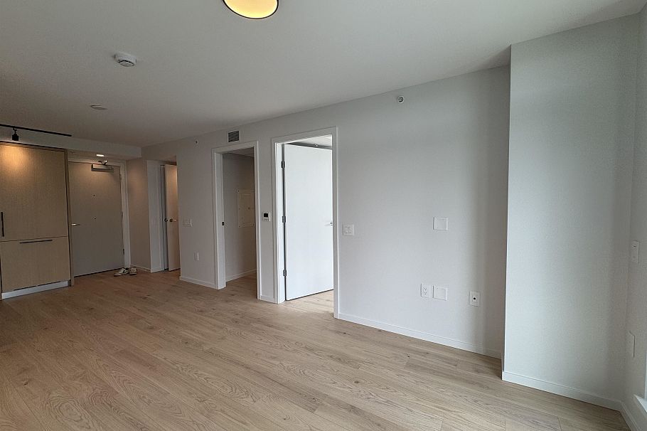 602 2729 Kingsway Vancouver, BC - 4