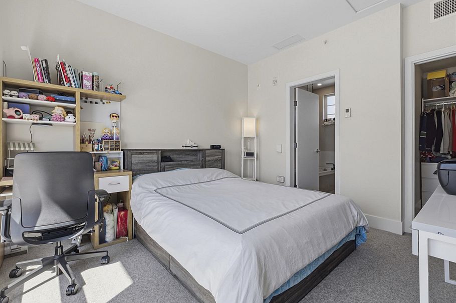 276 W 62nd Avenue Vancouver, BC - 12