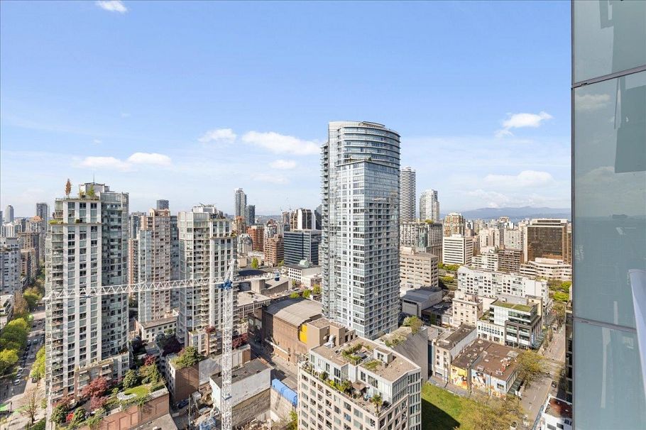 3211 777 Richards Street Vancouver, BC - 25
