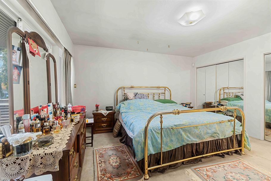 5989 Fremlin Street Vancouver, BC - 9