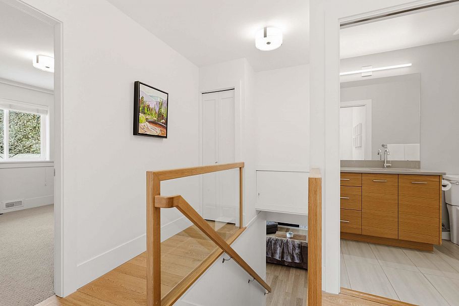 2708 Byron Road North Vancouver, BC - 20