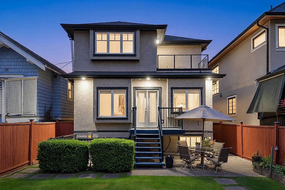 1 2922 W 41st Avenue Vancouver, BC - 35