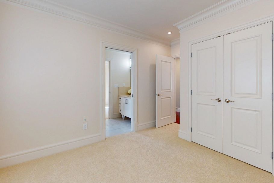 3749 W 11th Avenue Vancouver, BC - 21