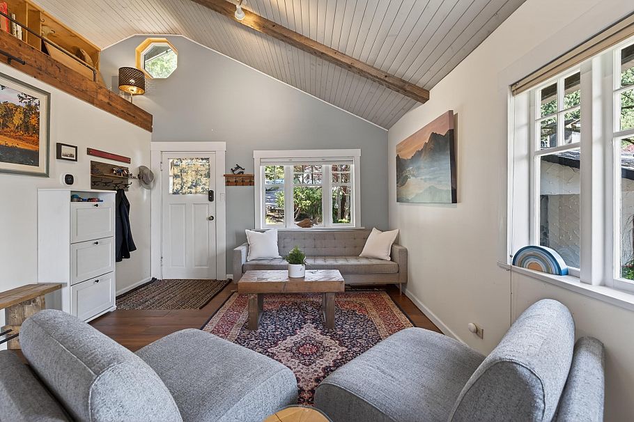 1371 Borthwick Road North Vancouver, BC - 6