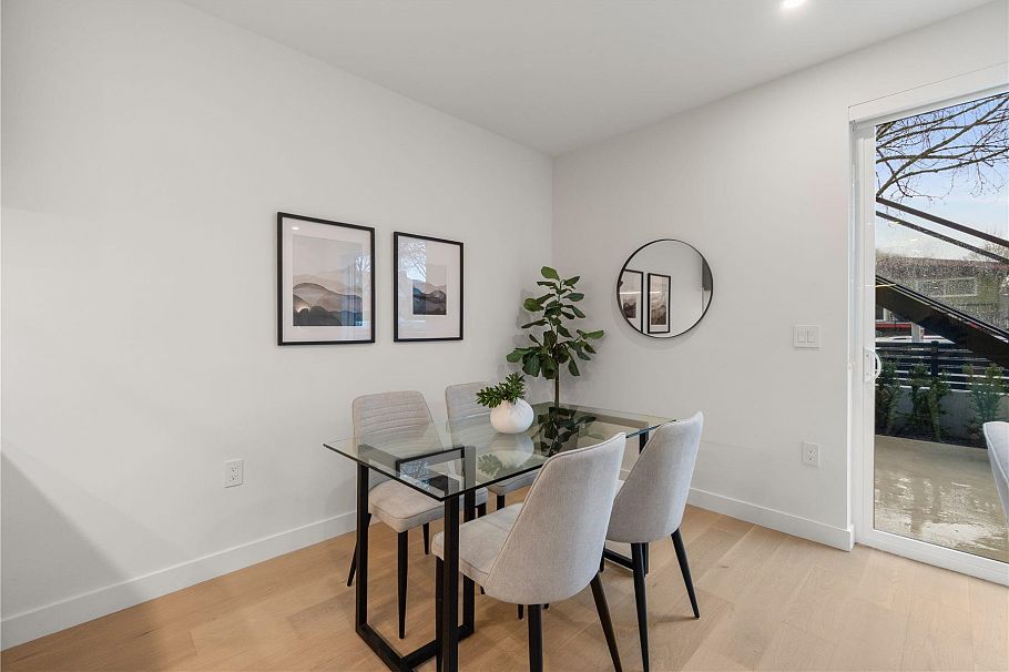 1 4963 Chester Street Vancouver, BC - 12