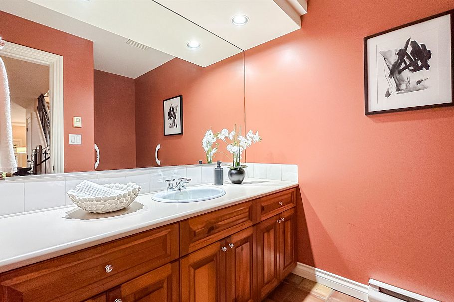 1737 W 16th Avenue Vancouver, BC - 21