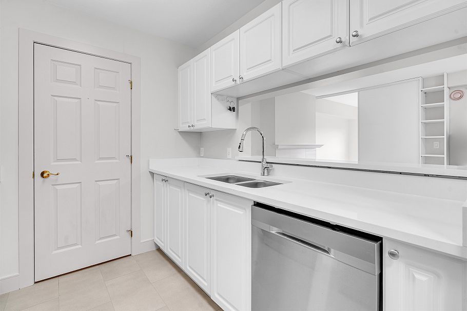 205 2965 Horley Street Vancouver, BC - 15