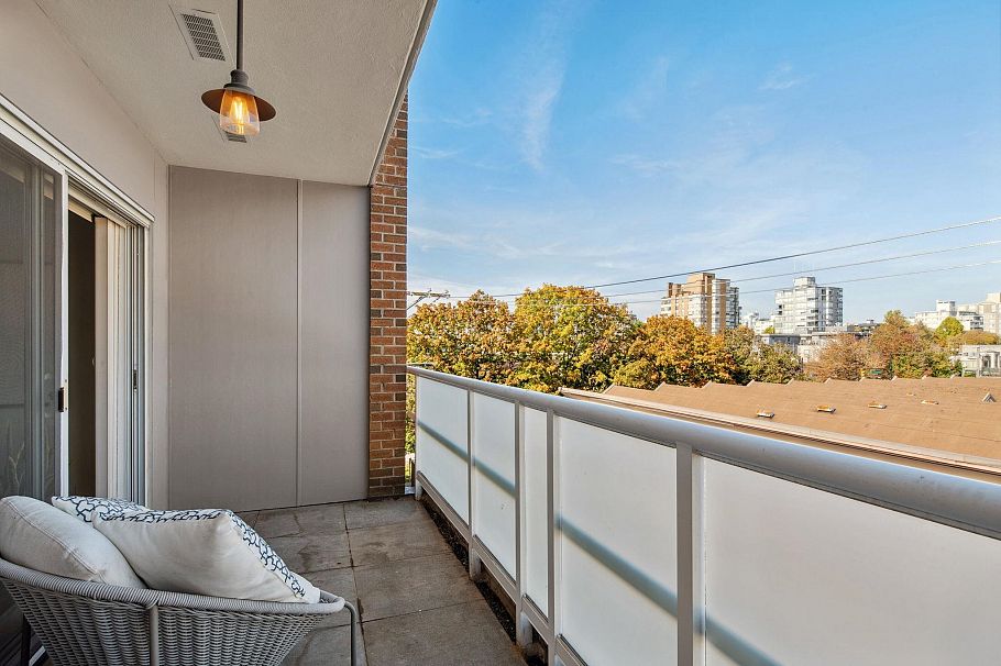402 5790 E Boulevard Vancouver, BC - 18