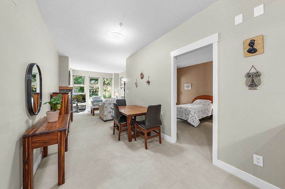 208 188 W 29 Street North Vancouver, BC - 19