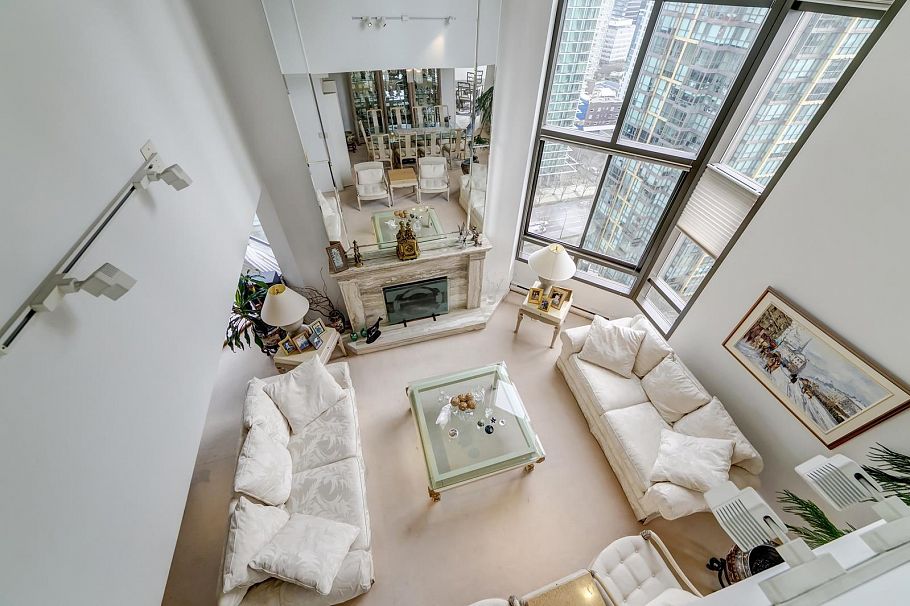 1902 738 Broughton Street Vancouver, BC - 24