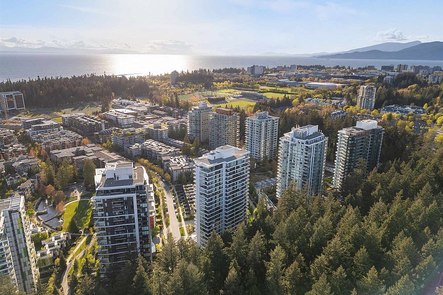 2004 5629 Birney Avenue Vancouver, BC - 29