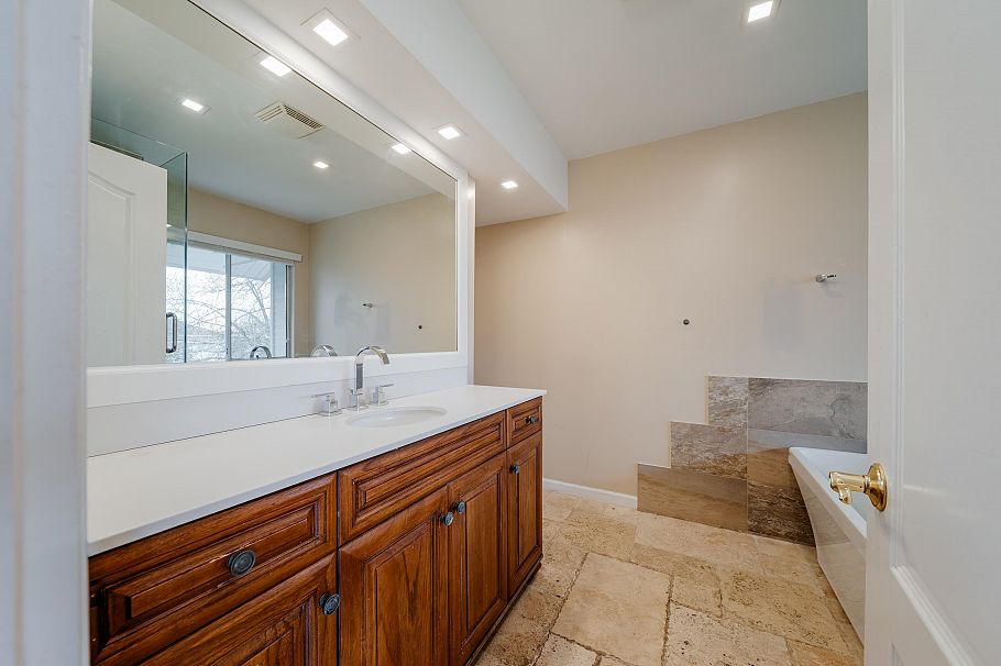 227 Waterleigh Drive Vancouver, BC - 31