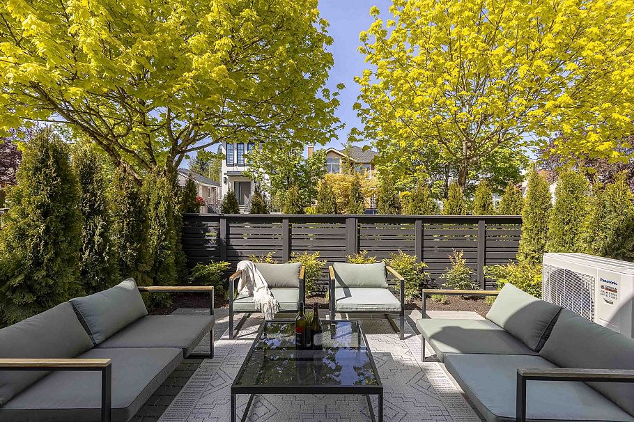 1 2848 W 19th Avenue Vancouver, BC - 21