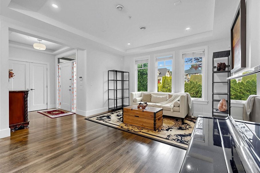 1 2922 W 41st Avenue Vancouver, BC - 4