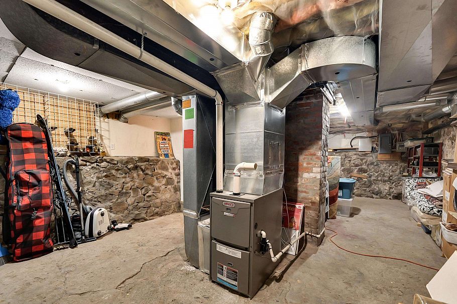 1509 Mahon Avenue North Vancouver, BC - 20