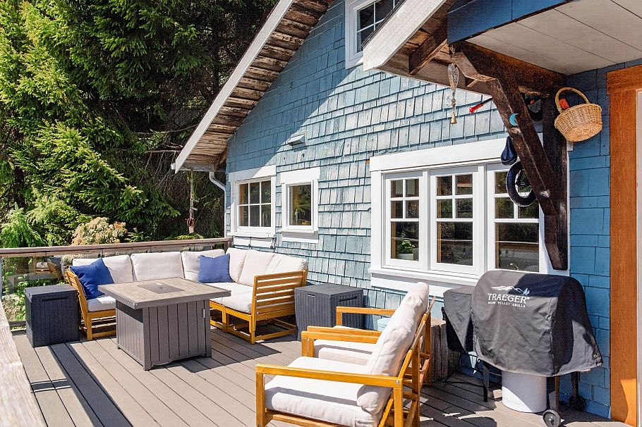 1371 Borthwick Road North Vancouver, BC - 28