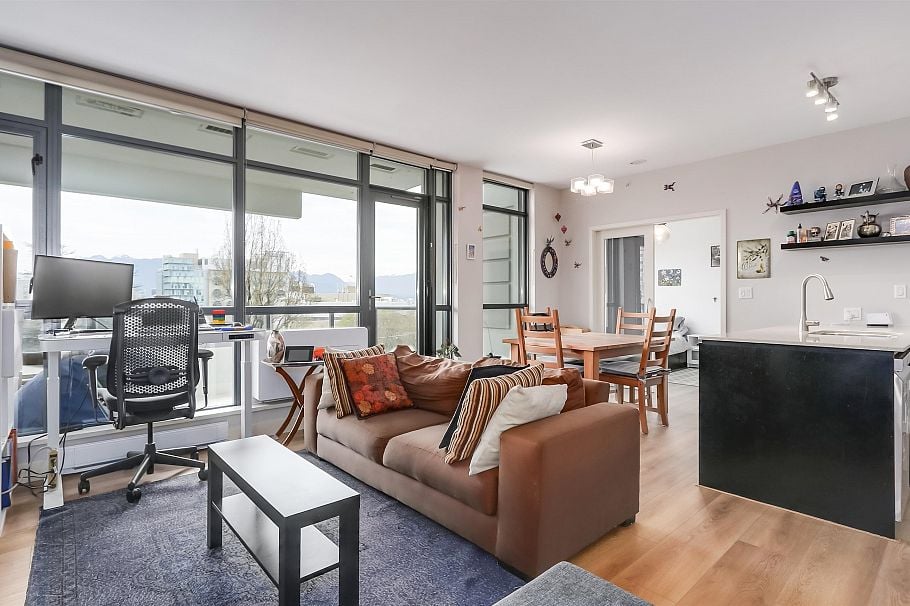 604 2851 Heather Street Vancouver, BC - 1